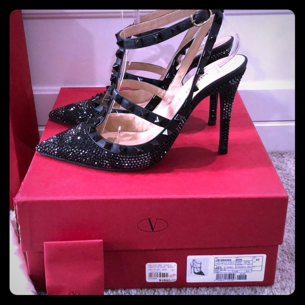 Auth Valentino Strass Black Camo Rockstuds